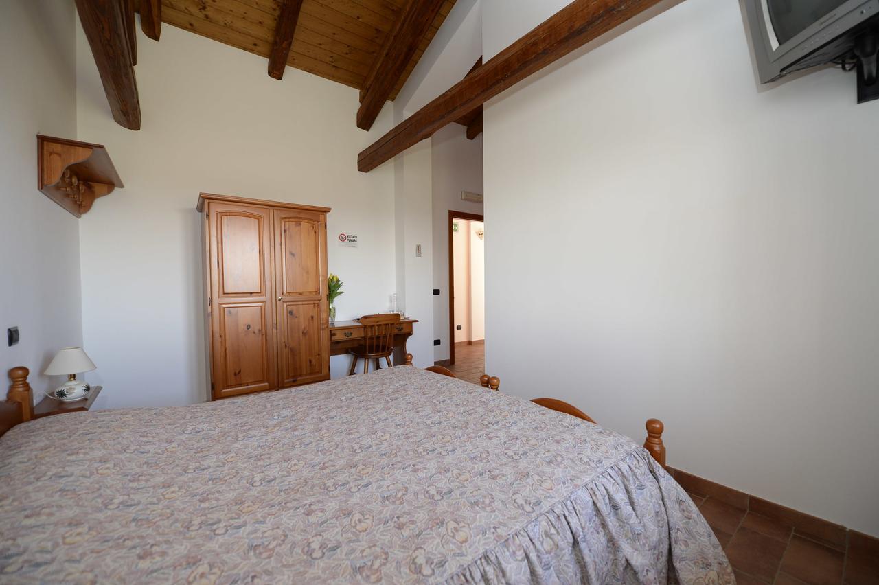 Agriturismo Le Oche Selvatiche Lauzacco Экстерьер фото