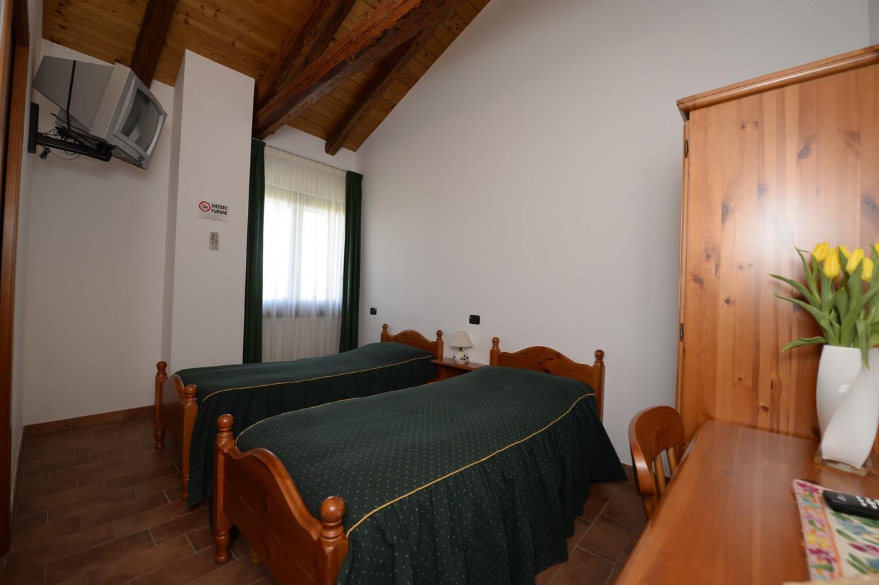 Agriturismo Le Oche Selvatiche Lauzacco Экстерьер фото