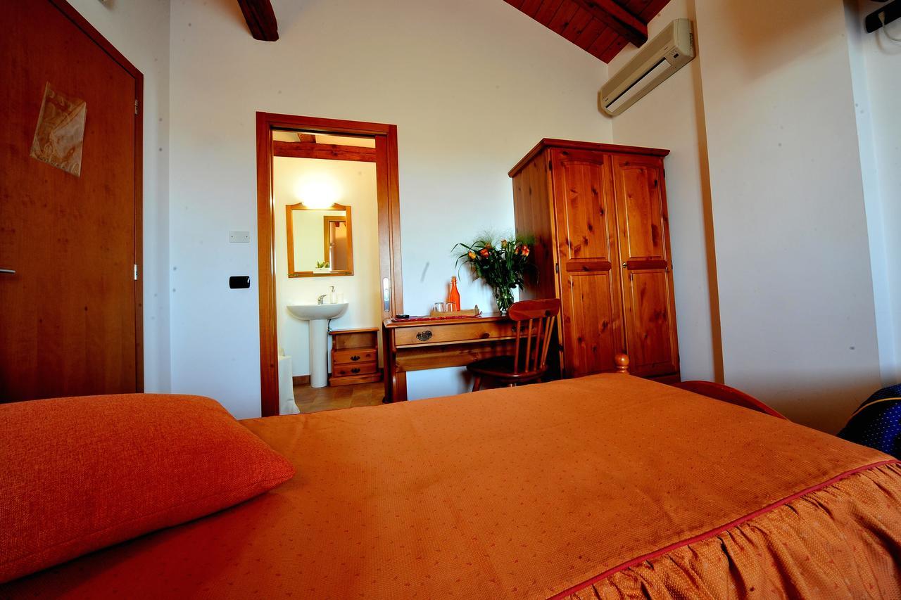 Agriturismo Le Oche Selvatiche Lauzacco Экстерьер фото